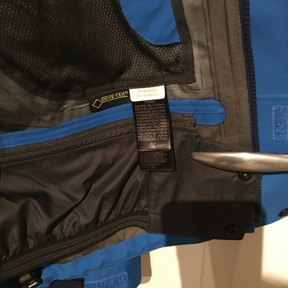 MARMOT 3L Goretex Hardshell Jacket: Men's Small - Picture 7 of 7